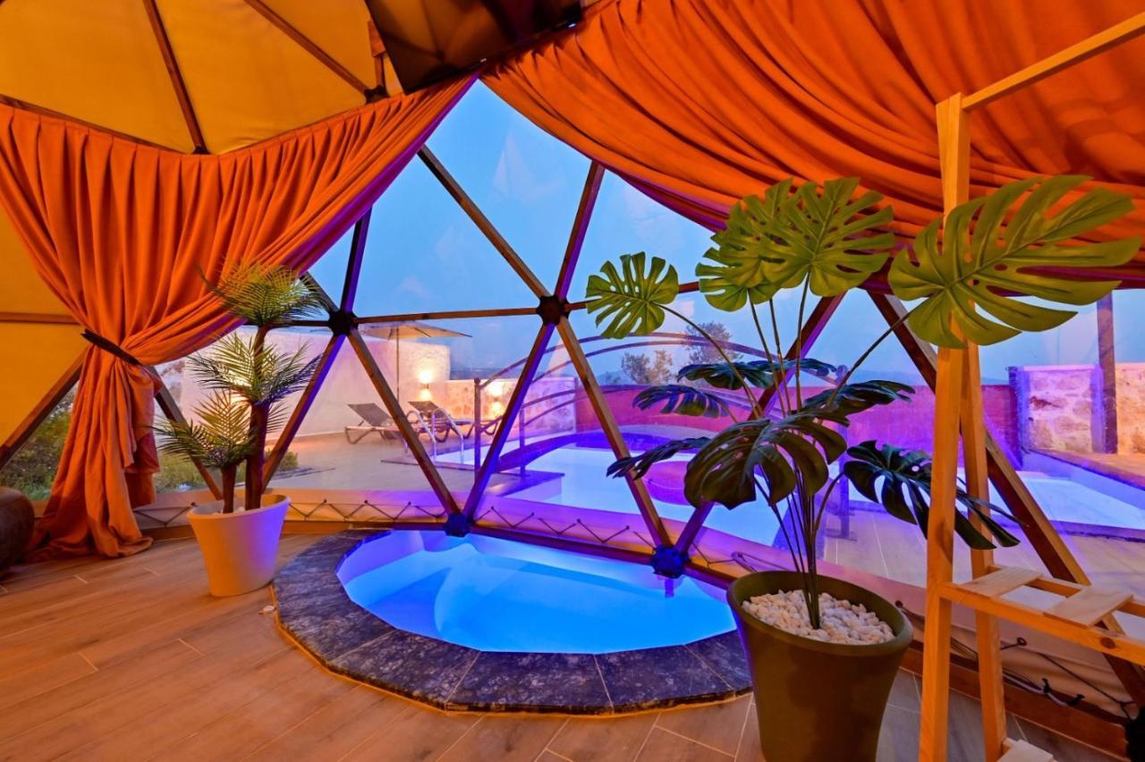 קס Kalkan Dome Suites & Deluxe Hotel מראה חיצוני תמונה