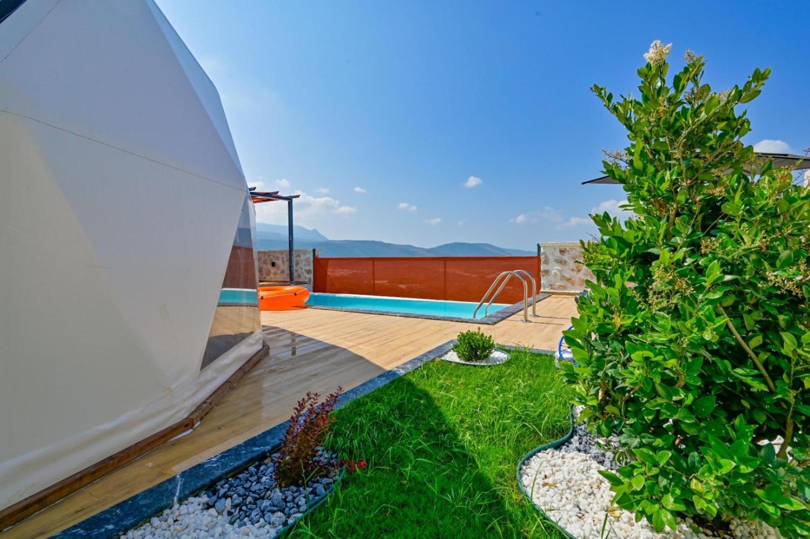 קס Kalkan Dome Suites & Deluxe Hotel מראה חיצוני תמונה