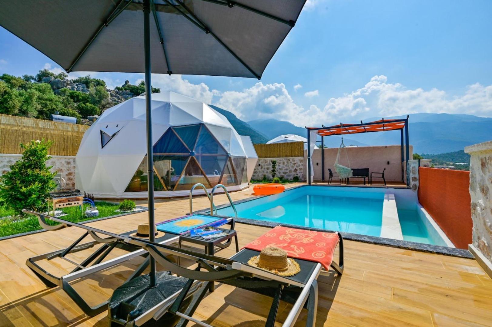 קס Kalkan Dome Suites & Deluxe Hotel מראה חיצוני תמונה